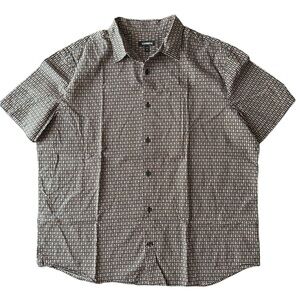 Express Men's Black and White Geometric Shirt